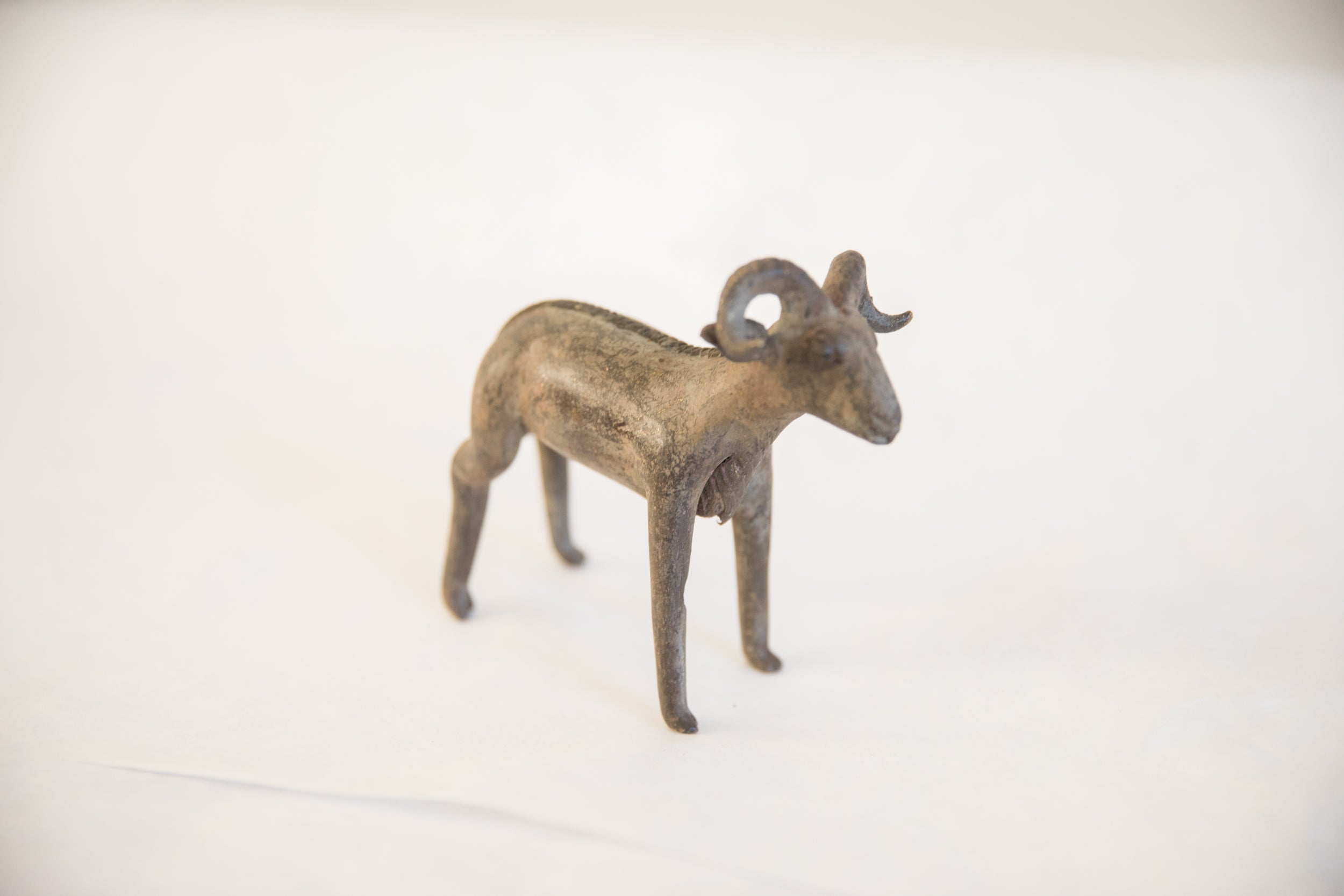 Vintage African Imperfect Ram Sculpture // ONH Item ab01934, Image 1