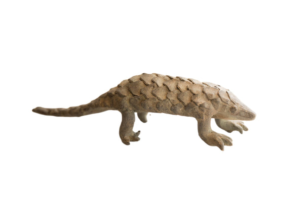 Vintage African Pangolin Sculpture // ONH Item ab02000