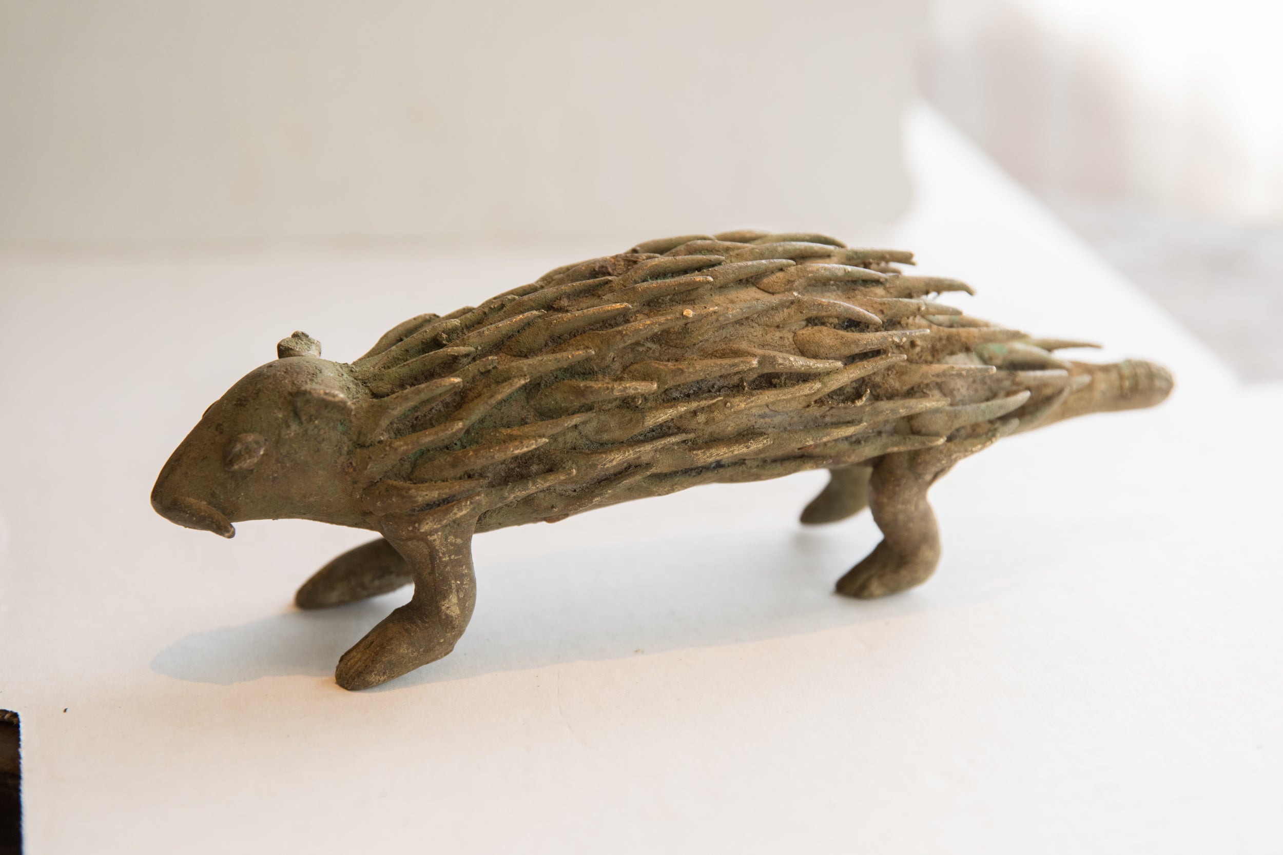 Vintage African Porcupine Sculpture // ONH Item ab02010 Image 1