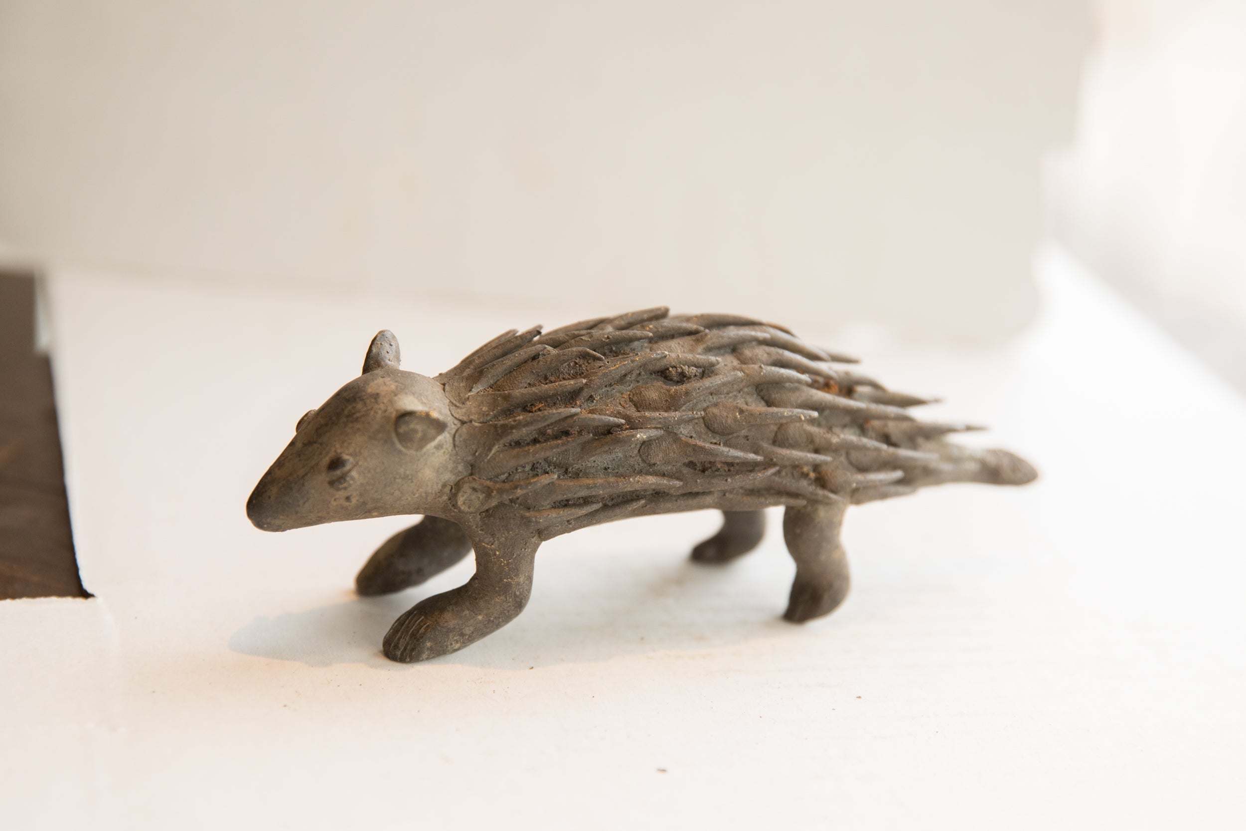 Vintage African Porcupine Sculpture // ONH Item ab02015 Image 1