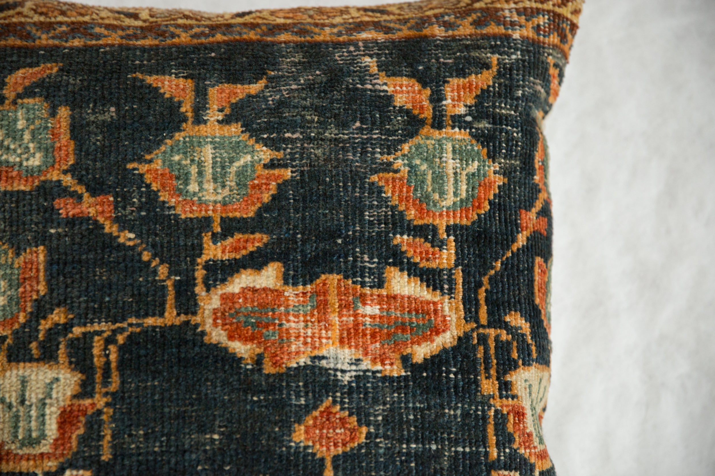 Antique Ziegler Mahal Rug Fragment Pillow // ONH Item AS13045A13028A, Image 1