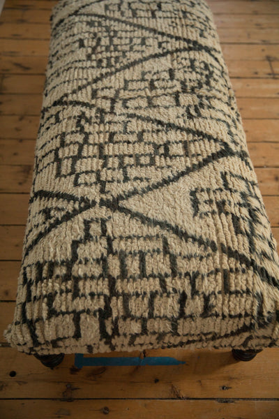 Reclaimed Vintage Moroccan Rug Ottoman Coffee Table // ONH Item AS8097A8225A, Image 4