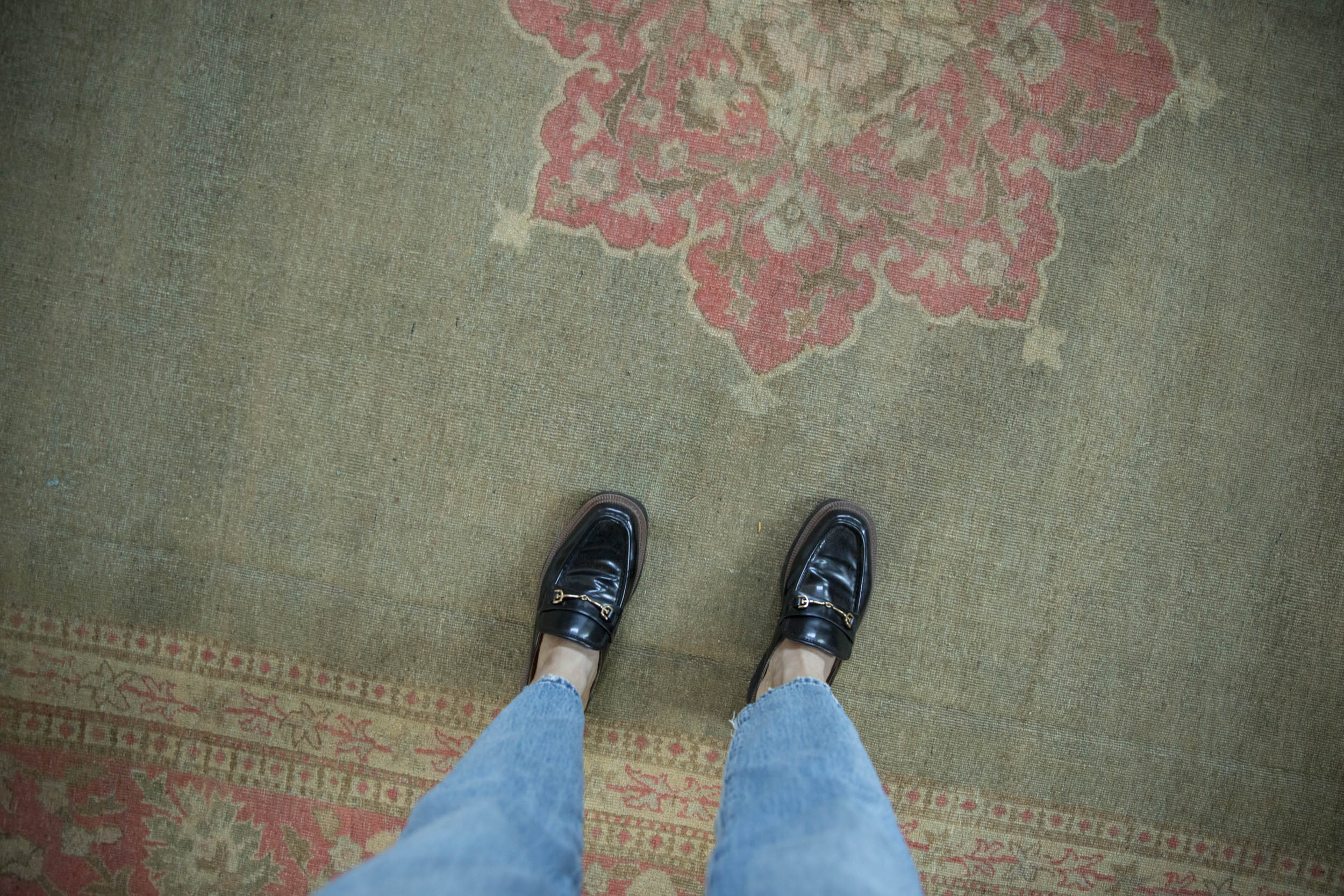 Vintage Distressed Antique Washed Armenian Agra Design Carpet // ONH Item: ct001299, Image 3