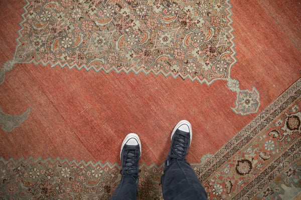 Antique Distressed Halvai Bijar Carpet // ONH Item: ct001715, Image 1