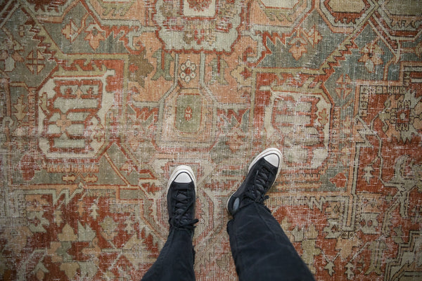 9.5x12.5 Vintage Distressed Heriz Carpet