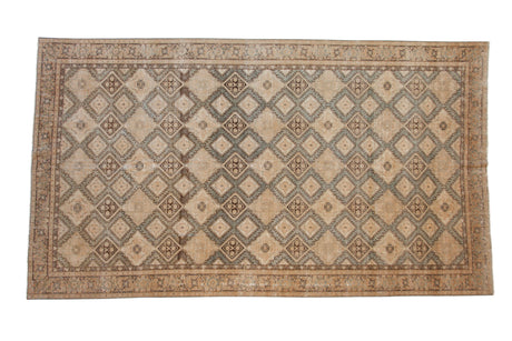 Vintage Distressed Sivas Carpet // ONH Item: ct001724