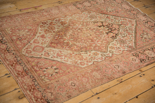 Antique Distressed Farahan Sarouk Rug // ONH Item: ct001743, Image 5