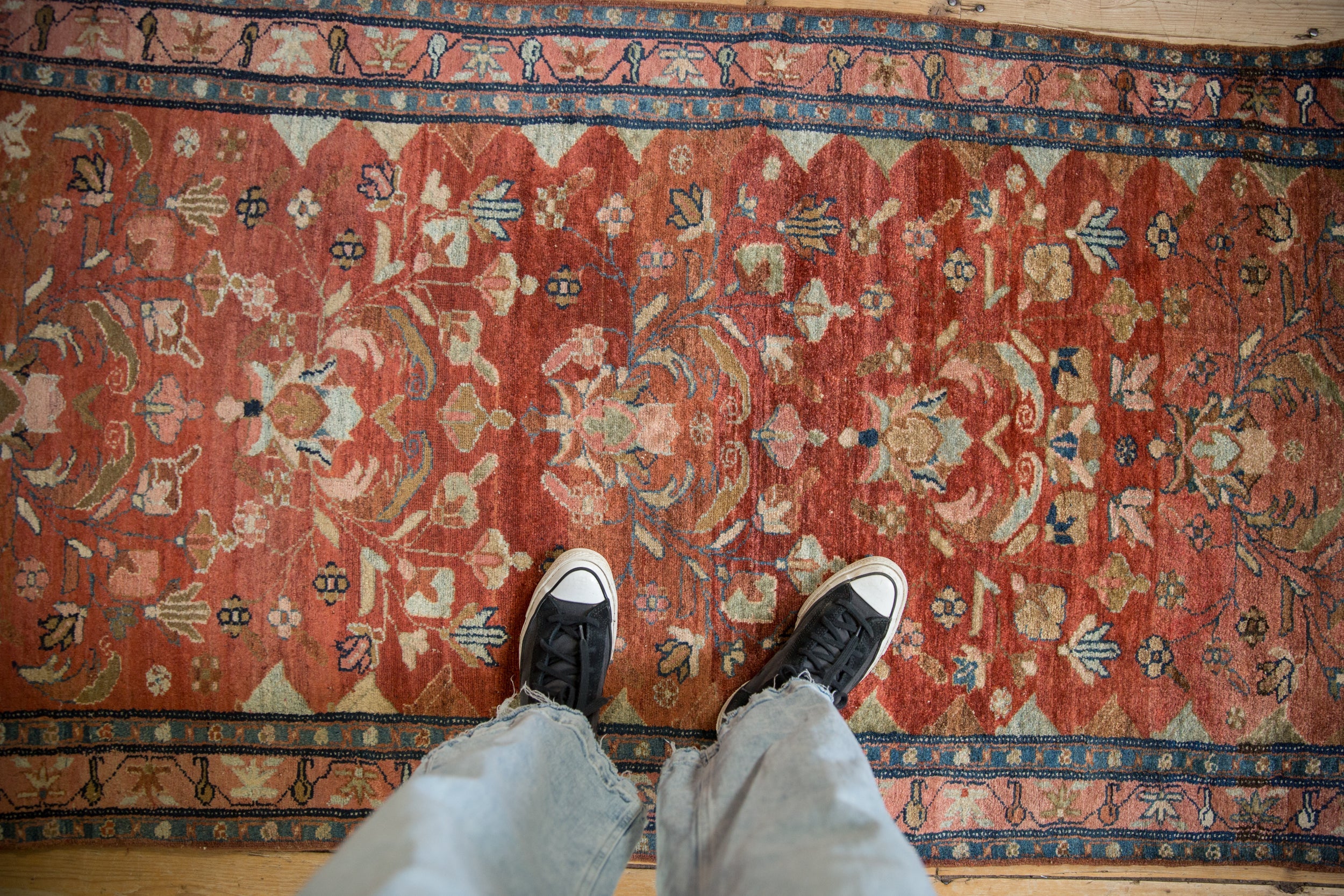 Vintage Lilihan Rug // ONH Item: ct001772, Image 1