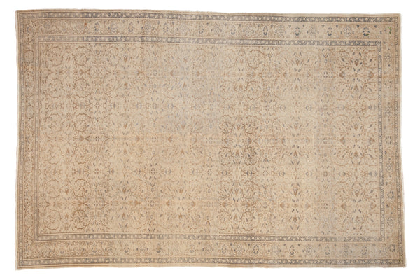 Vintage Distressed Kaisary Carpet // ONH Item: ct001800