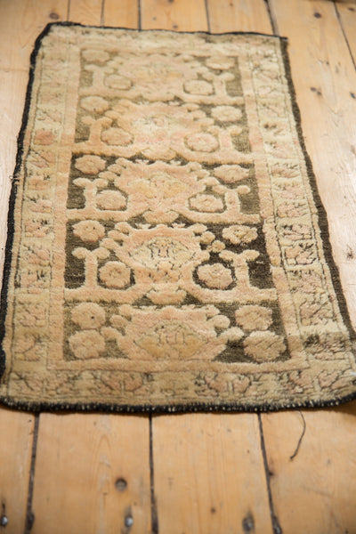 1.5x3 Vintage Distressed Fragment Kars Rug Mat // ONH Item ct001807, Image 5