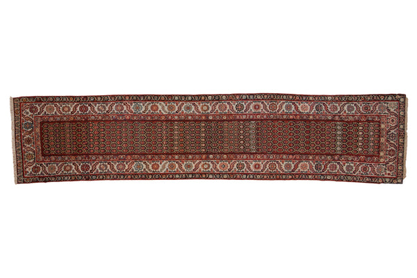 Vintage Malayer Rug Runner // ONH Item: ee004766