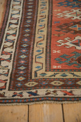 Angled view of the Caucasian runner's crab style and diamond relief borders.