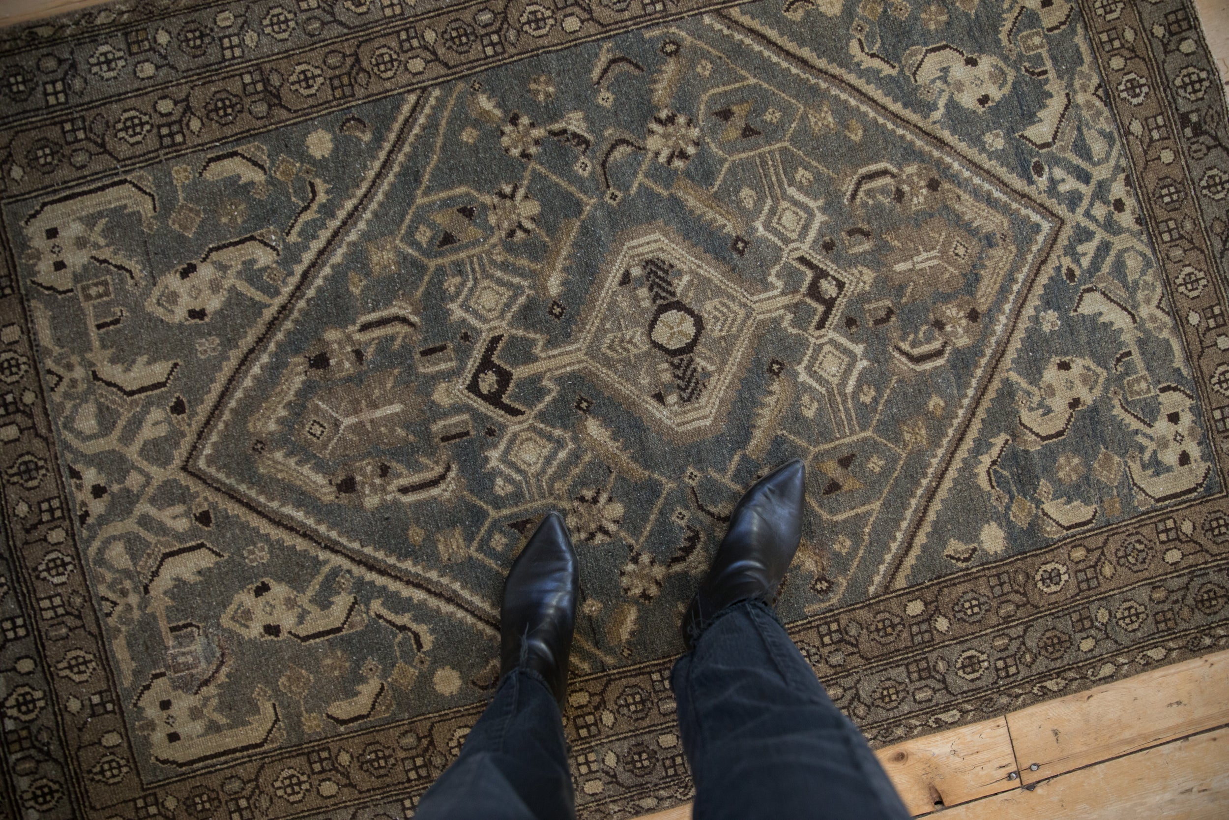 Vintage Distressed Hamadan Rug // ONH Item: ee004852, Image 1