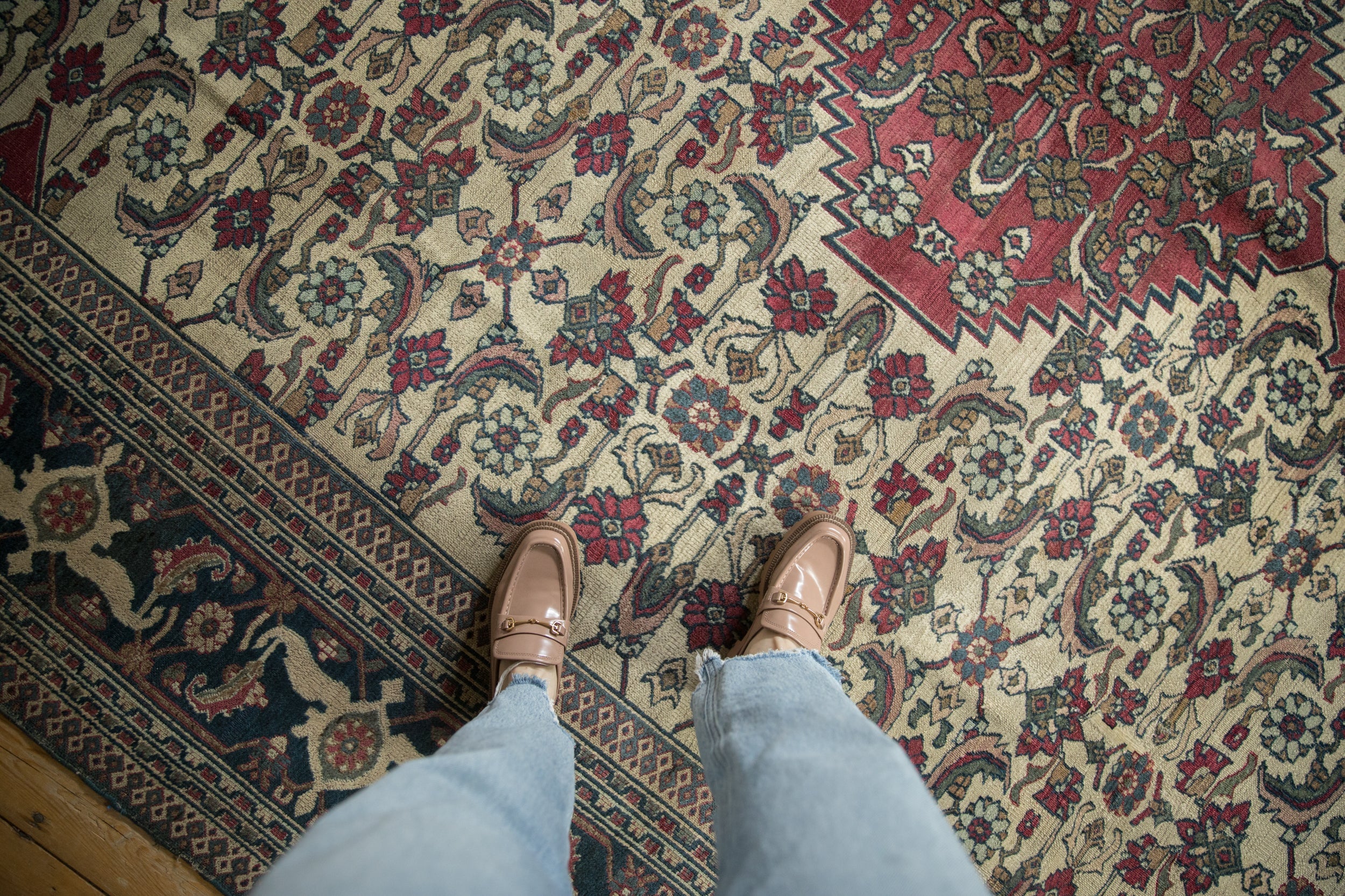 Vintage Khorassan Carpet // ONH Item: ee004856, Image 1