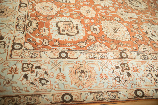 Vintage Distressed Tabriz Carpet // ONH Item: ee004861, Image 5