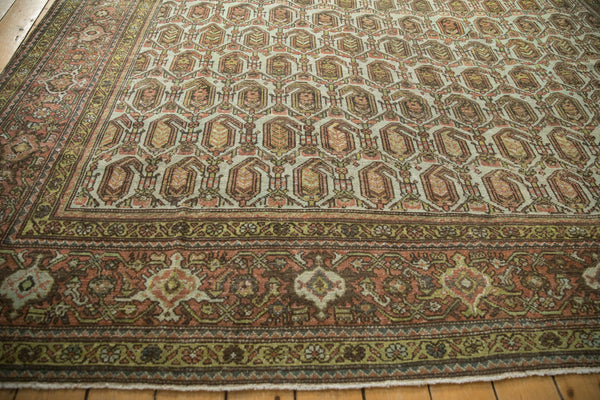 Vintage Distressed Hamadan Carpet // ONH Item: ee004870, Image 9