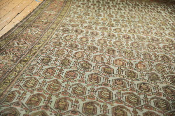 Vintage Distressed Hamadan Carpet // ONH Item: ee004870, Image 10