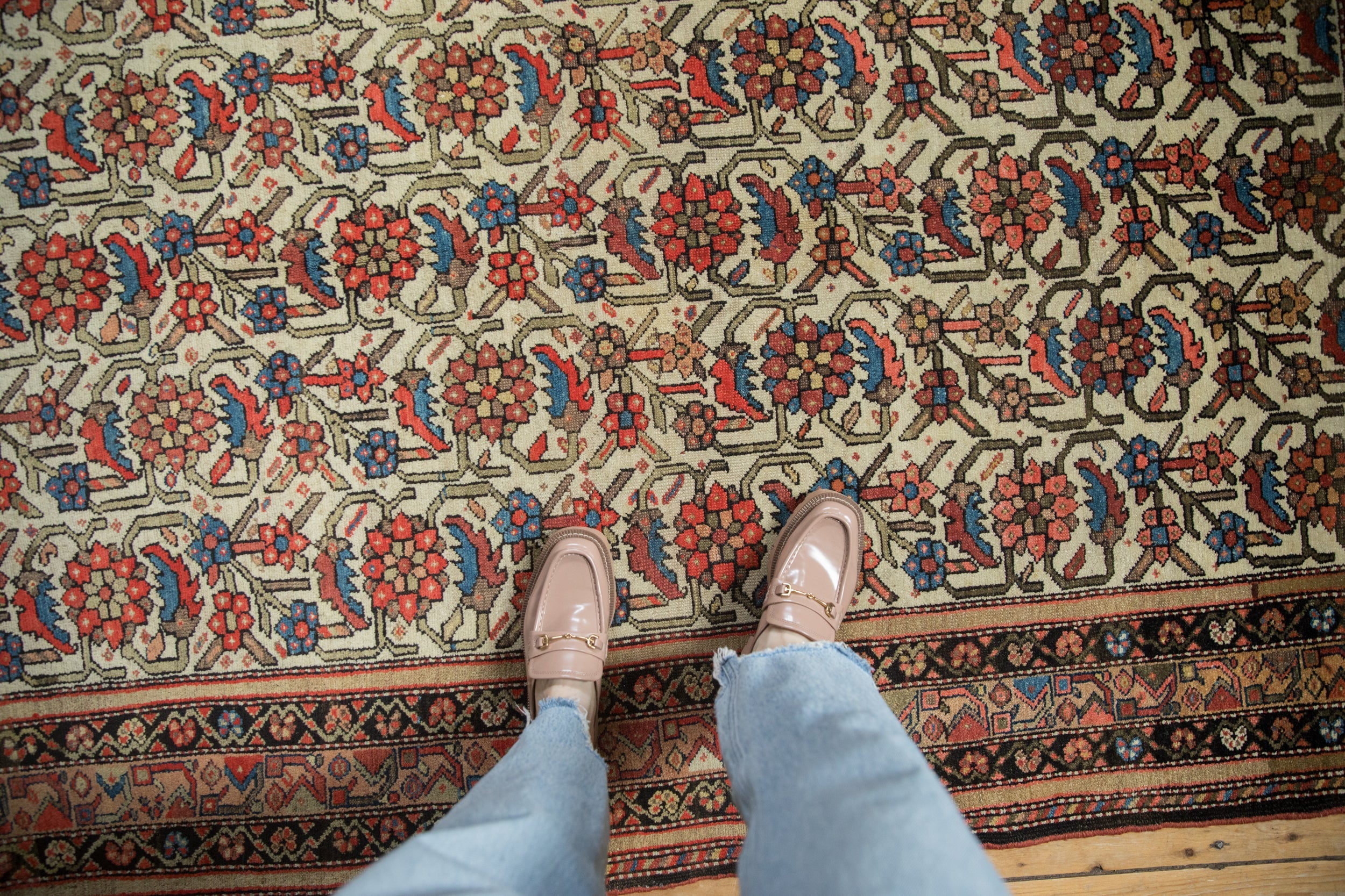 Vintage Malayer Rug // ONH Item: ee004871, Image 1