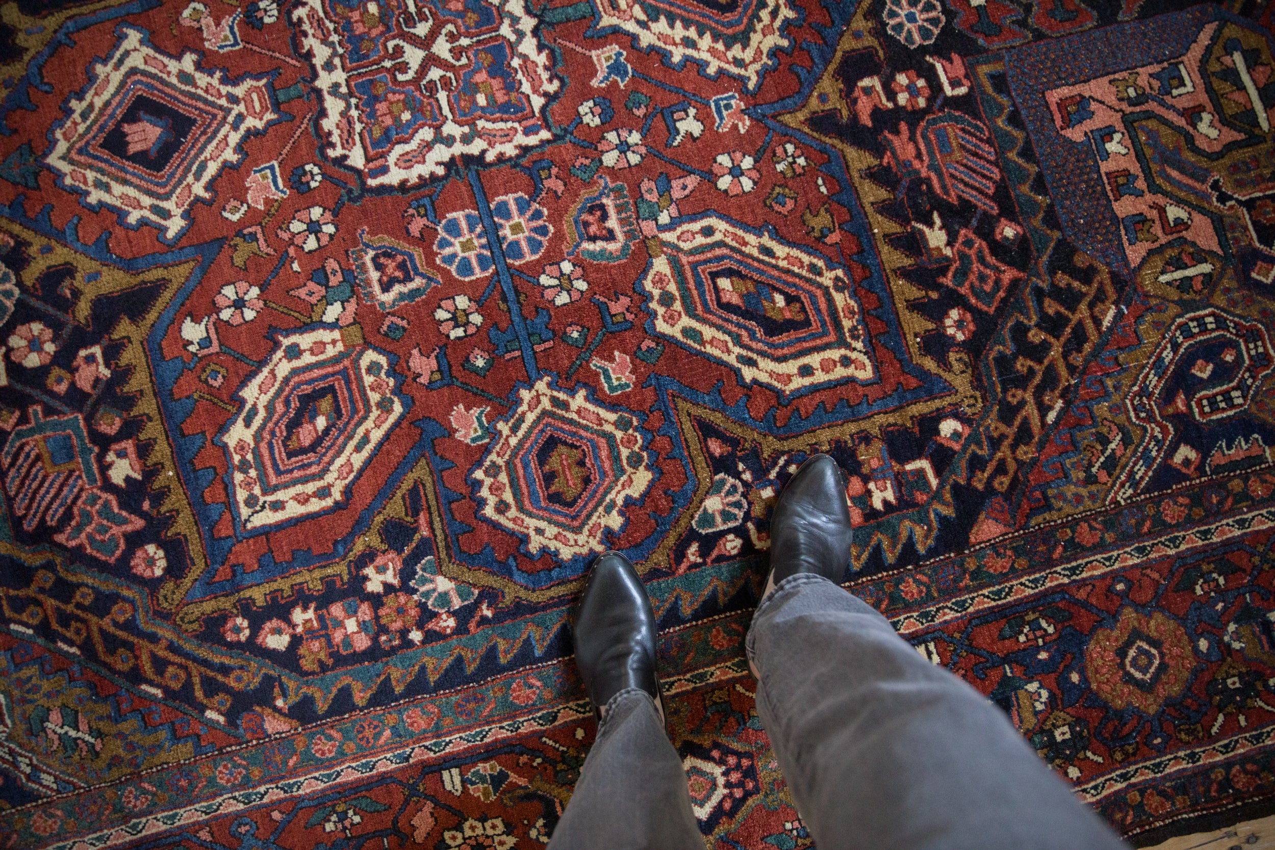 RESERVED 7.5x10.5 Vintage Heriz Carpet