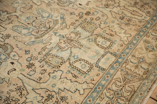 Vintage Distressed Tabriz Carpet // ONH Item: ee004897, Image 4