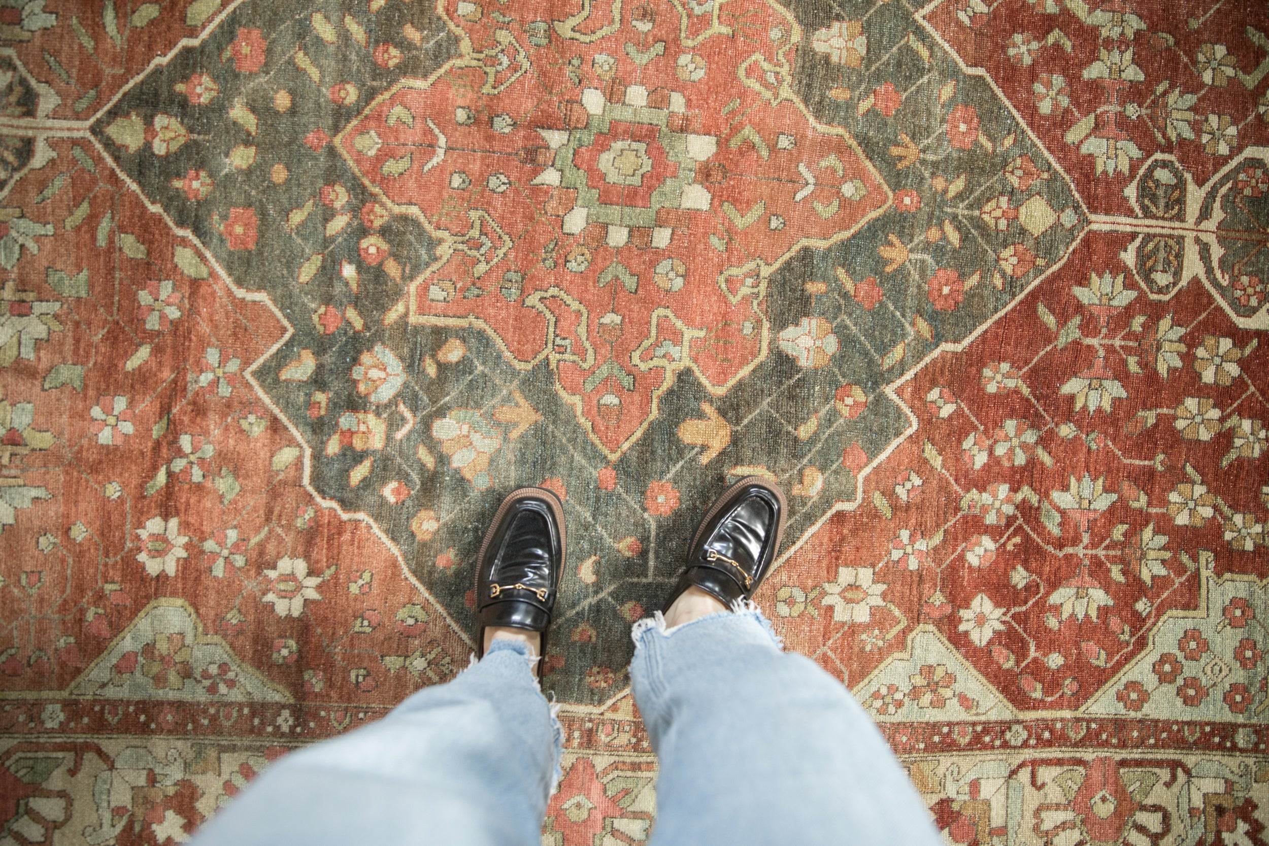 Vintage Distressed Baktiari Carpet // ONH Item: ee004914, Image 1