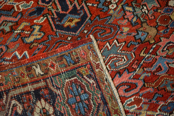 Vintage Heriz Carpet // ONH Item: ee004924, Image 11