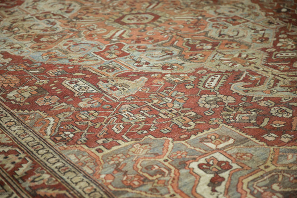 Vintage Distressed Baktiari Carpet // ONH Item: ee004928, Image 4