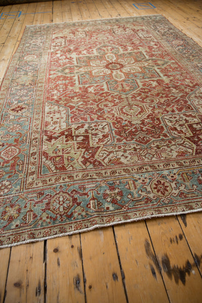 Vintage Distressed Heriz Carpet // ONH Item: ee004932, Image 10