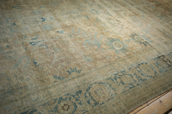 Vintage Distressed Tabriz Carpet // ONH Item: ee004934, Image 14