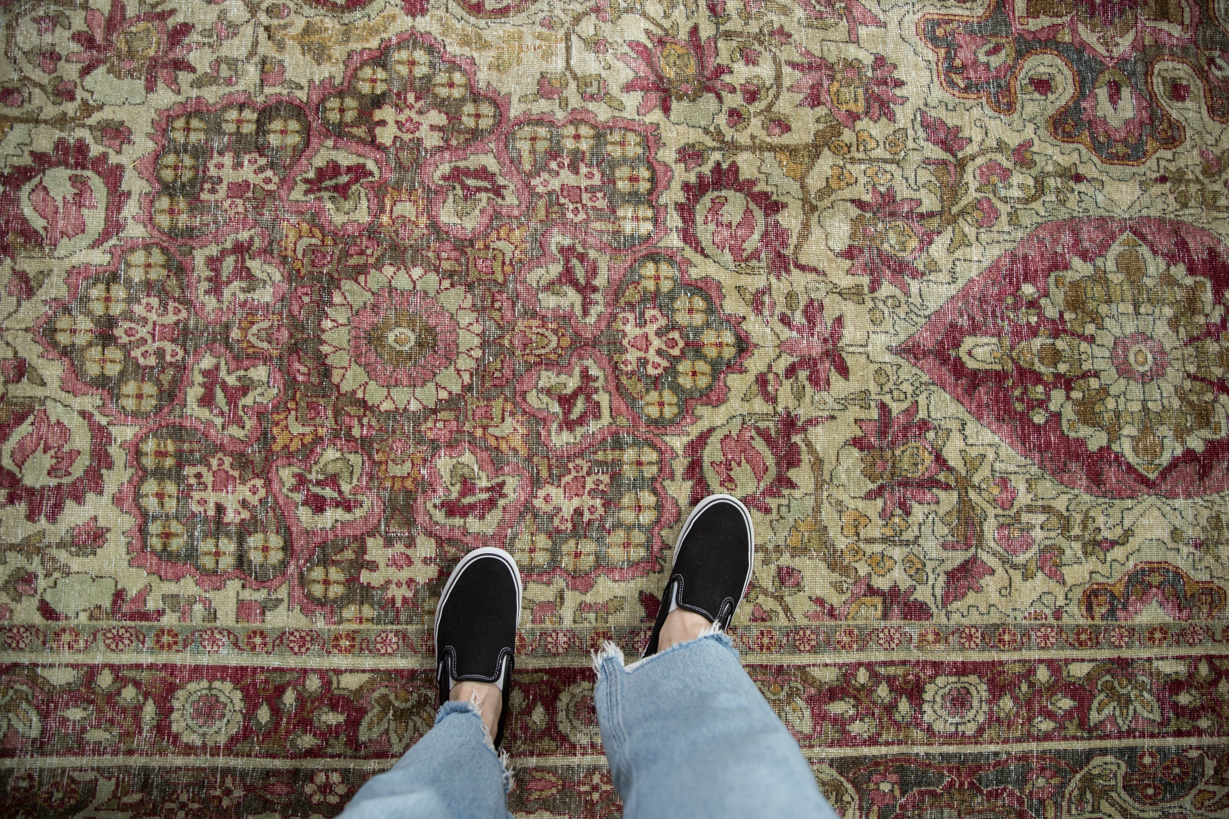 Antique Distressed Kerman Carpet // ONH Item: ee004937, Image 1