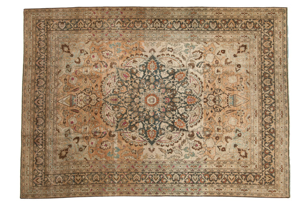 Vintage Distressed Meshed Carpet // ONH Item: ee004941