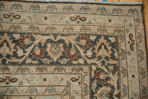Vintage Distressed Meshed Carpet // ONH Item: ee004941, Image 2