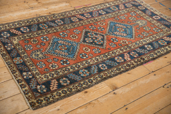 Vintage Heriz Rug Runner // ONH Item: ee004944, Image 5
