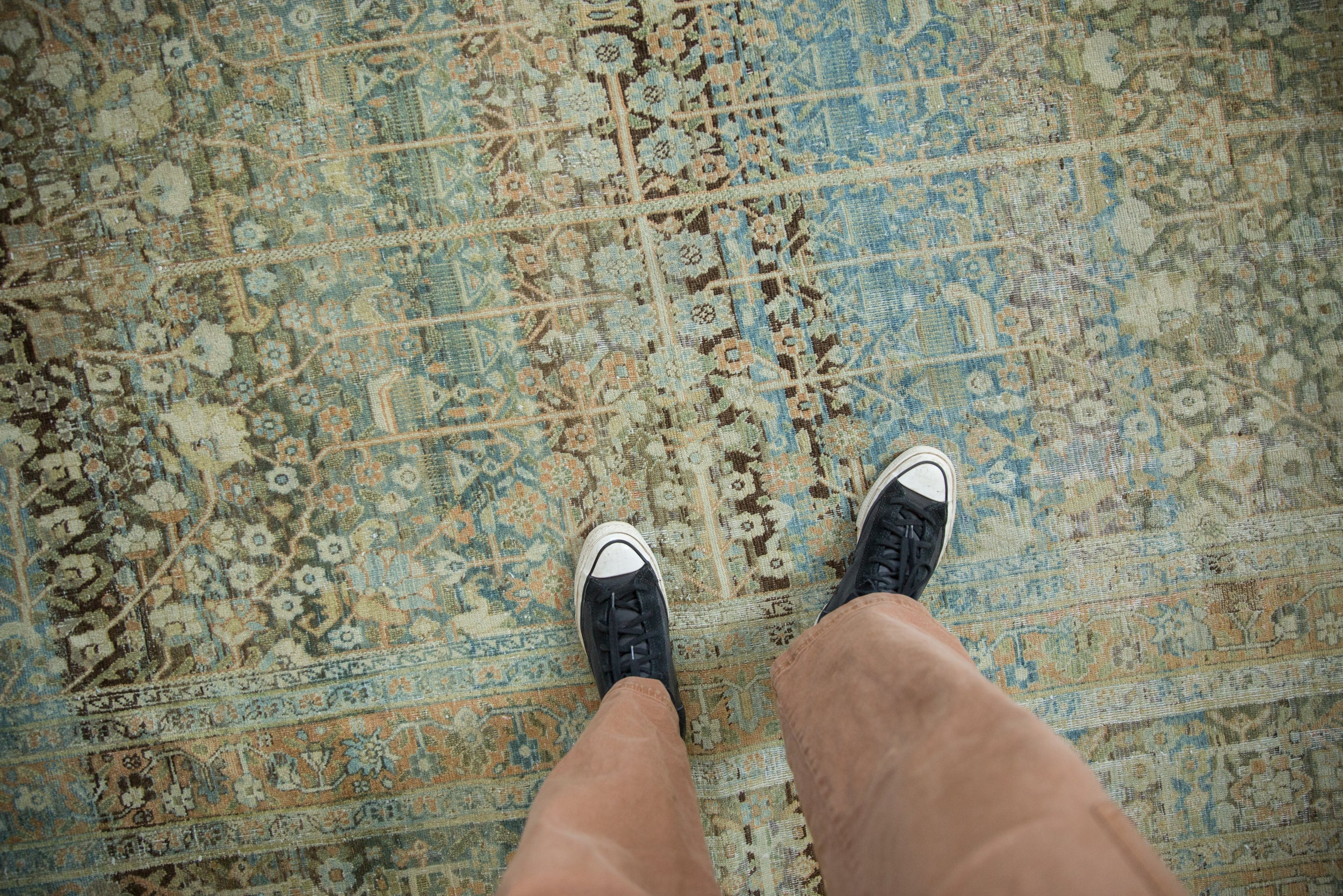 Vintage Distressed Tabriz Carpet // ONH Item: ee004956, Image 1