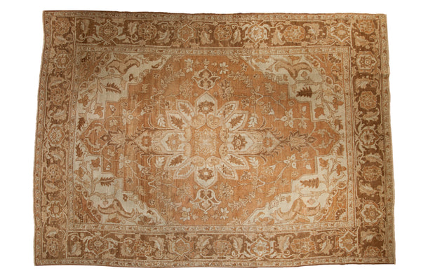 Vintage Distressed Heriz Carpet // ONH Item: ee004959