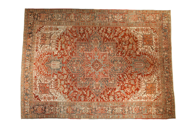 Vintage Distressed Heriz Carpet // ONH Item: ee004960
