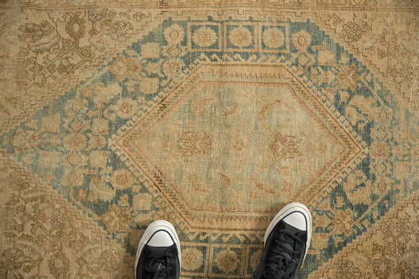 Vintage Distressed Sarouk Rug // ONH Item: ee004971, Image 2