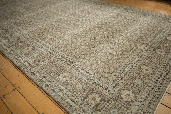 Vintage Distressed Tabriz Carpet // ONH Item: ee004988, Image 3