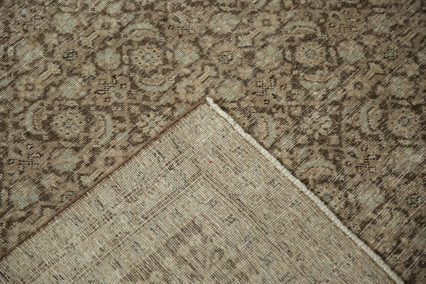 Vintage Distressed Tabriz Carpet // ONH Item: ee004988, Image 12