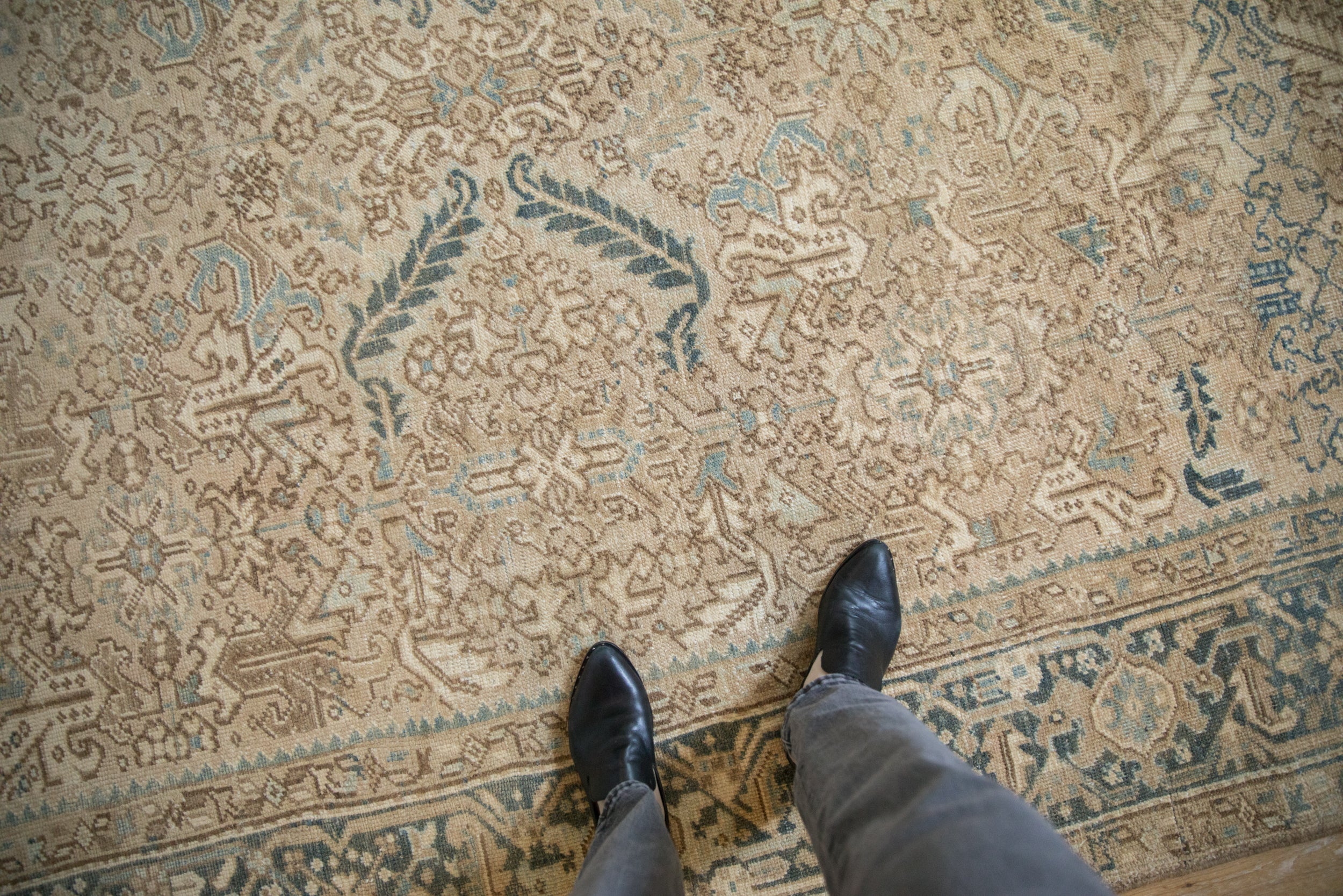RESERVED 7.5x9.5 Vintage Distressed Heriz Carpet