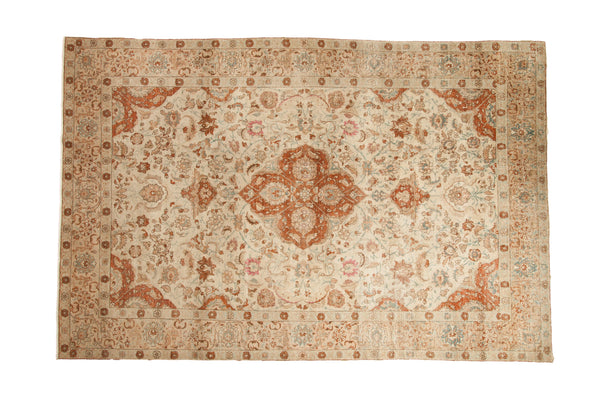 Vintage Distressed Tabriz Carpet // ONH Item: ee005010