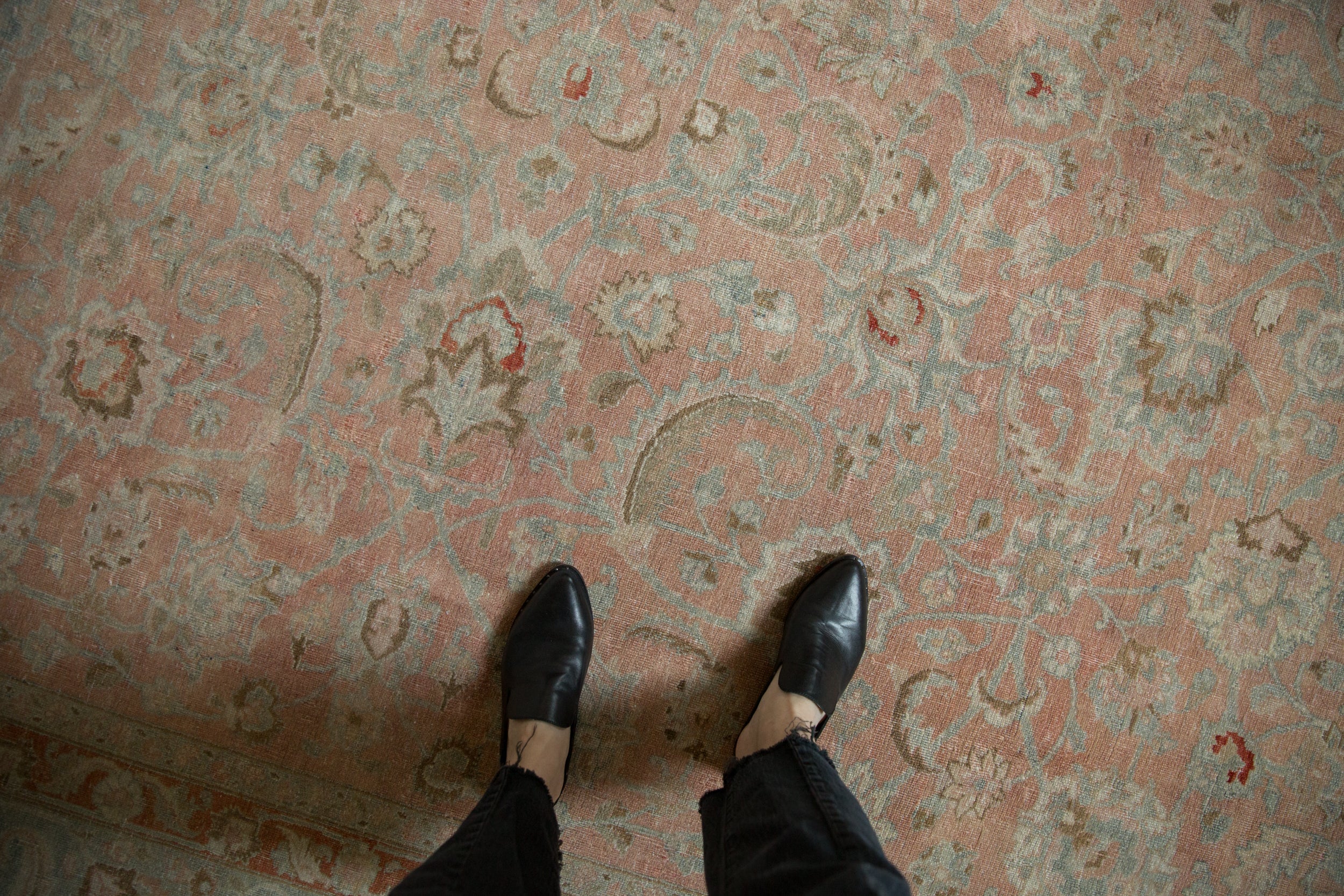 Vintage Distressed Tabriz Carpet // ONH Item: ee005015, Image 1