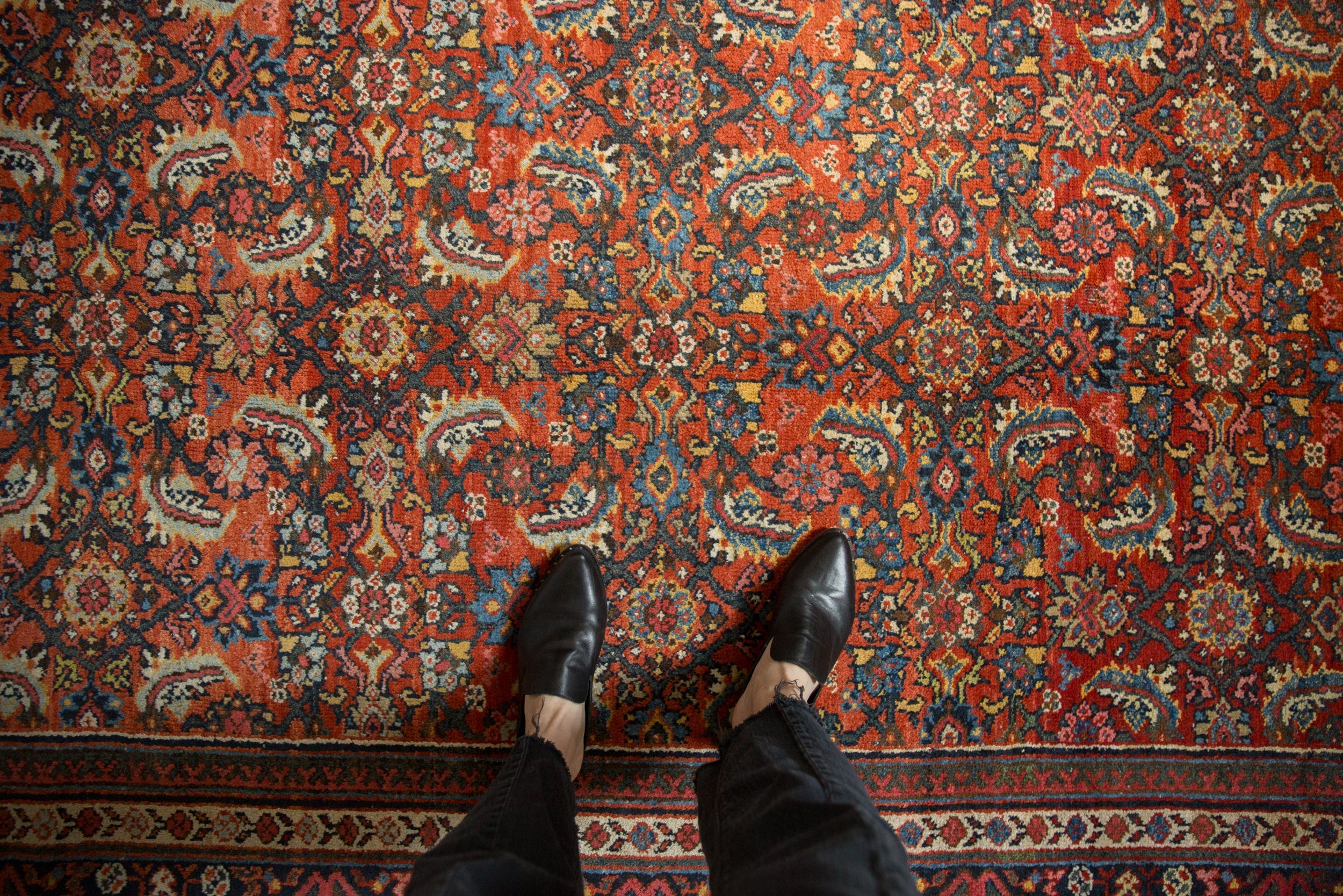 Vintage Mahal Carpet // ONH Item: ee005027, Image 1