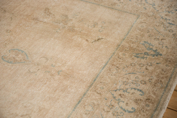 Vintage Distressed Tabriz Carpet // ONH Item: ee005035, Image 4