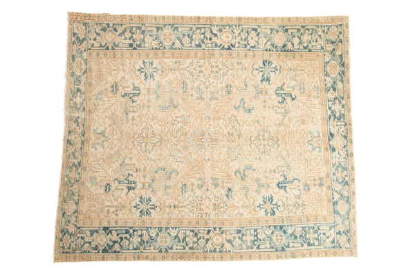 Vintage Distressed Mehrivan Carpet // ONH Item: ee005042