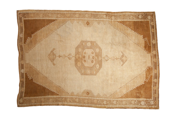 Vintage Distressed Kars Carpet // ONH Item: ee005053