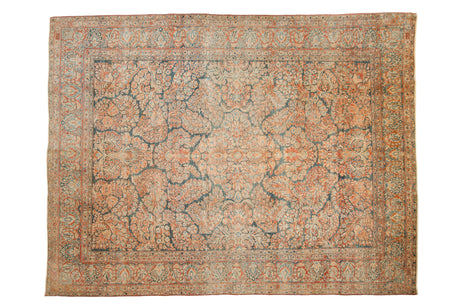 Vintage Distressed Sarouk Carpet // ONH Item: ee005062