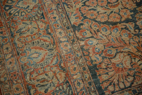 Vintage Distressed Sarouk Carpet // ONH Item: ee005062, Image 9