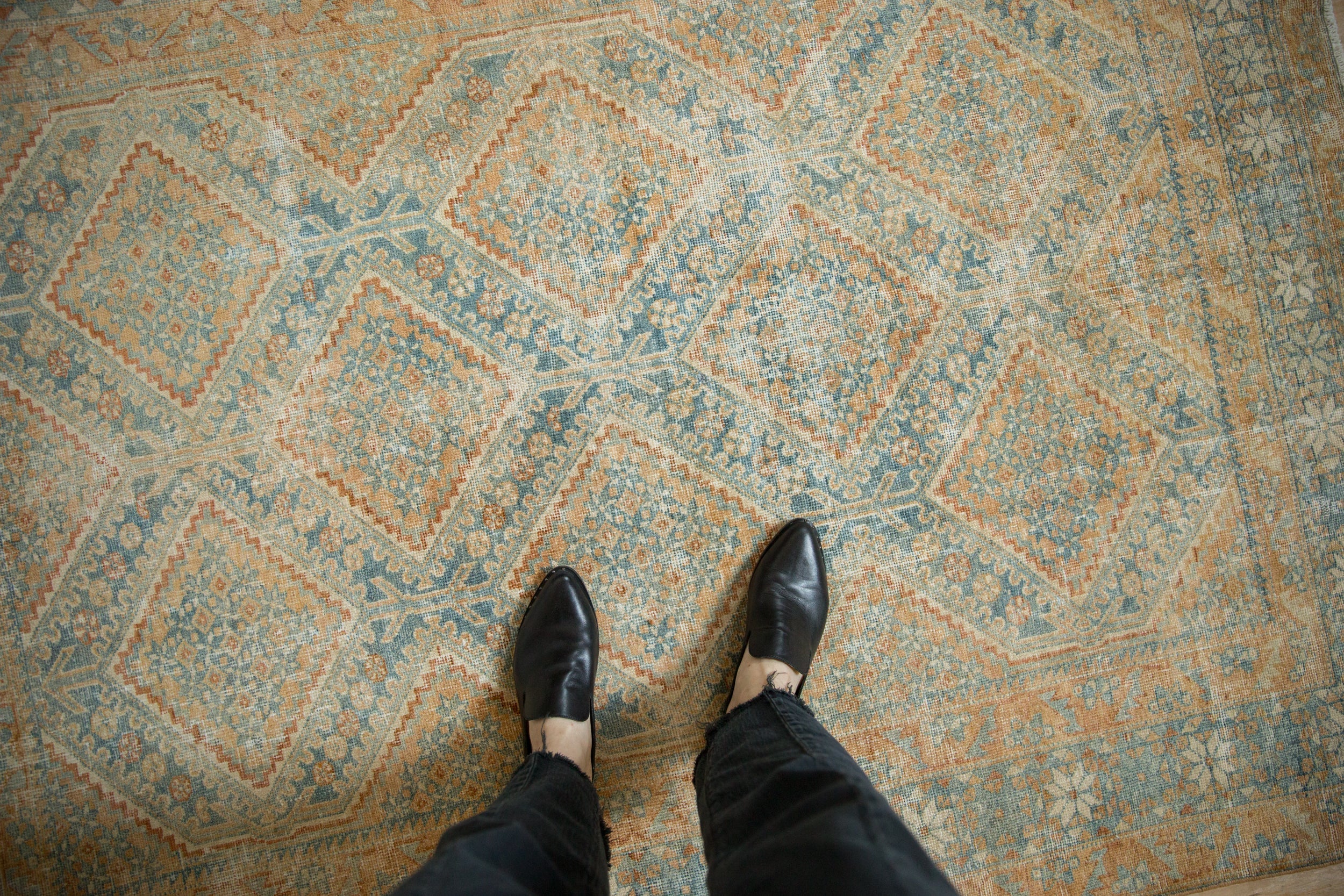 Vintage Distressed Afshar Rug // ONH Item: ee005078, Image 1