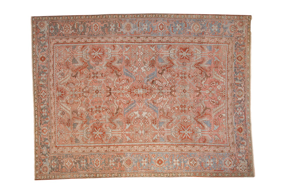 Vintage Distressed Heriz Carpet // ONH Item: ee005087